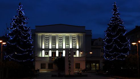 Bohumín zvítězil v soutěži O nejhezčí vánoční strom měst a obcí České republiky 2011