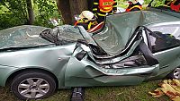 † Život mladého řidiče Punta si vyžádal střet dvou vozidel v Ostravě-Nové Vsi, další dva lidé byli zraněni